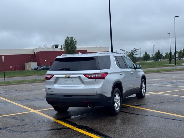 Used 2018 Chevrolet Traverse 1LT with VIN 1GNERGKWXJJ212042 for sale in Marshall, Minnesota