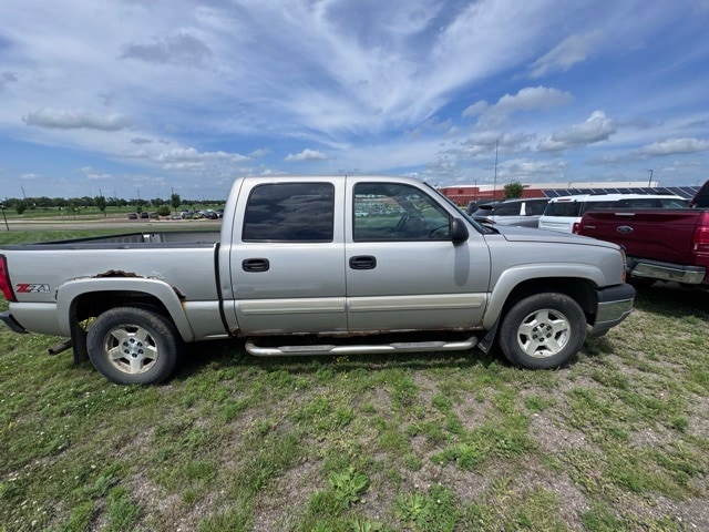Used 2005 Chevrolet Silverado 1500 Z71 with VIN 2GCEK13T251255692 for sale in Marshall, Minnesota