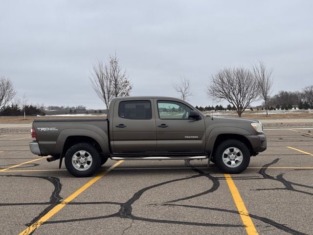Used 2013 Toyota Tacoma Base with VIN 3TMLU4EN7DM129031 for sale in Marshall, Minnesota