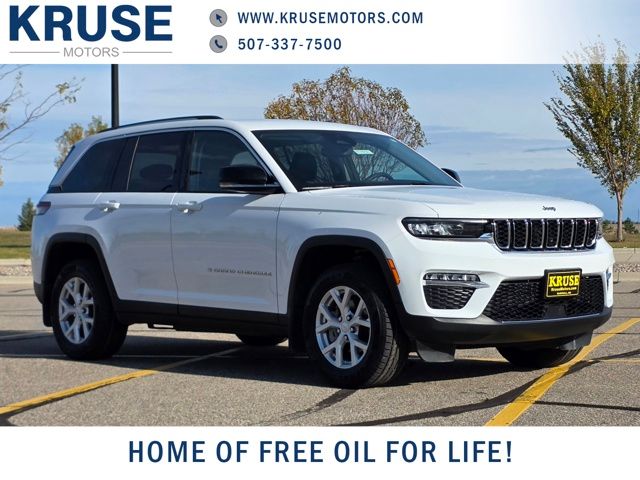 2023 Jeep Grand Cherokee Limited's photo