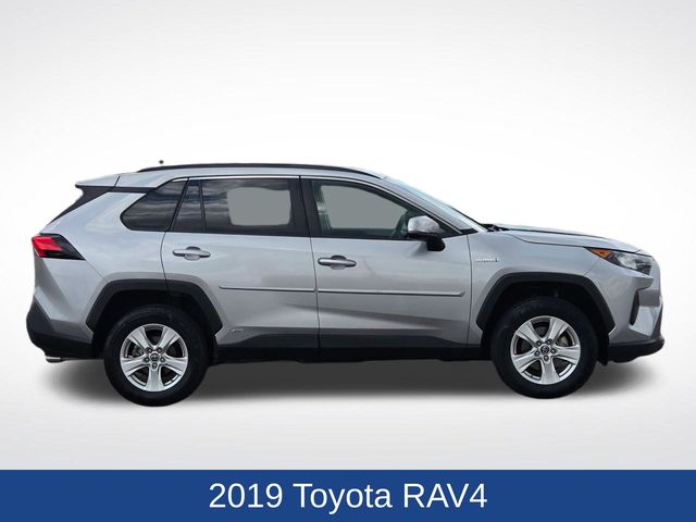 Used 2019 Toyota RAV4 LE with VIN 2T3MWRFV9KW027526 for sale in Marshall, Minnesota