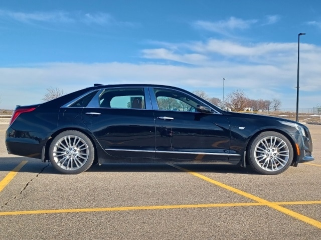 Used 2016 Cadillac CT6 Premium Luxury with VIN 1G6KG5R64GU129664 for sale in Marshall, Minnesota