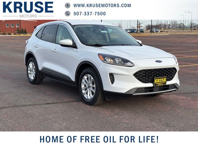 2020 Ford Escape SE's photo