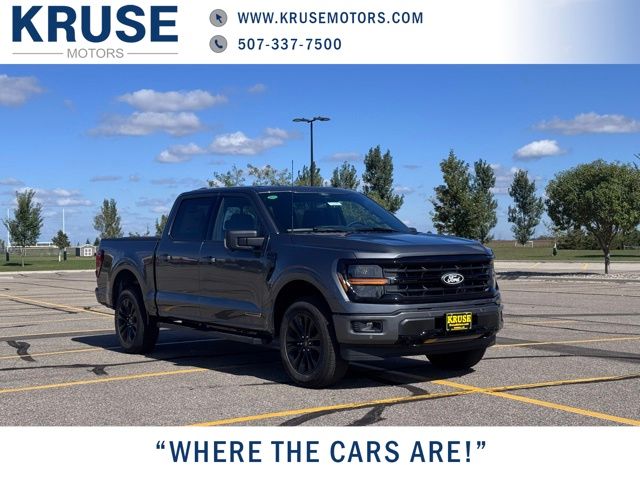 2025 Ford F-150 XLT's photo