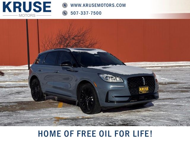 2023 Lincoln Corsair Reserve's photo