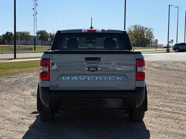 2024 Ford Maverick XL photo 3