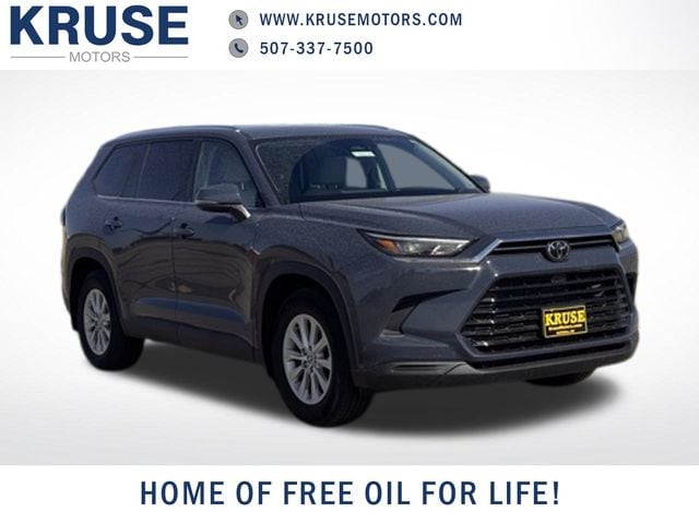 2024 Toyota Grand Highlander XLE AWD's photo