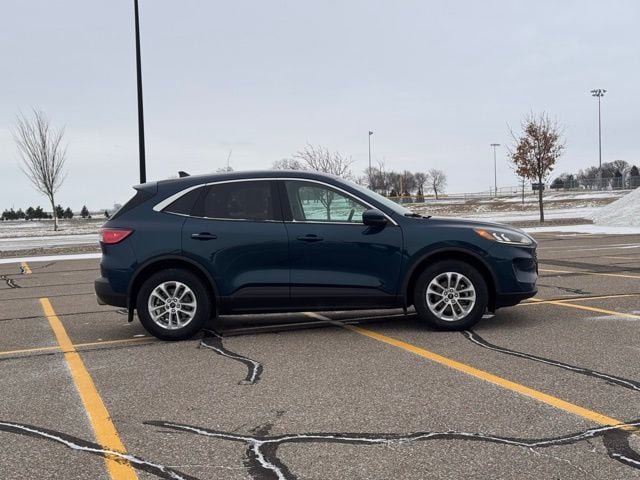 Used 2020 Ford Escape SE with VIN 1FMCU9G68LUB69367 for sale in Marshall, Minnesota
