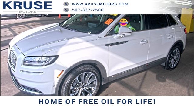 2022 Lincoln Nautilus Reserve's photo