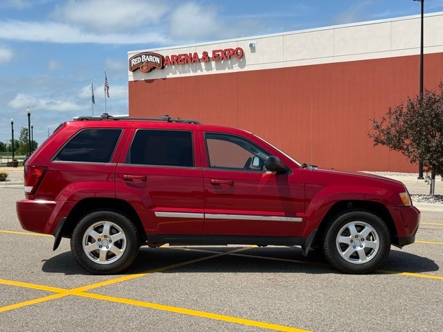 Used 2010 Jeep Grand Cherokee Laredo with VIN 1J4PR4GKXAC131126 for sale in Marshall, Minnesota