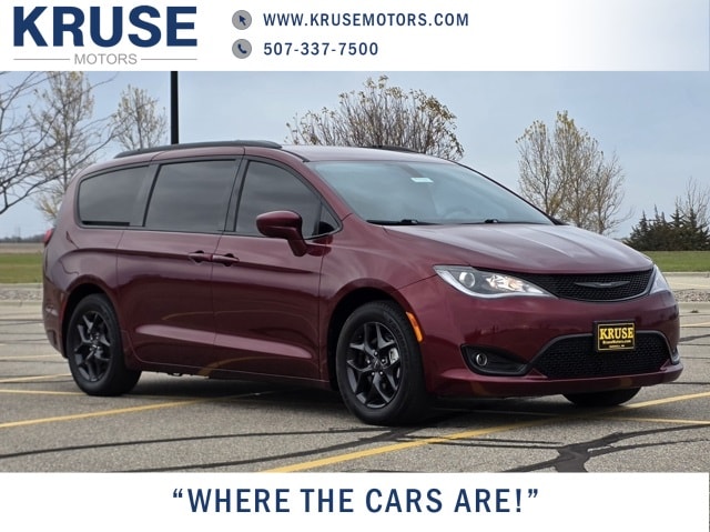 2018 Chrysler Pacifica Touring Plus