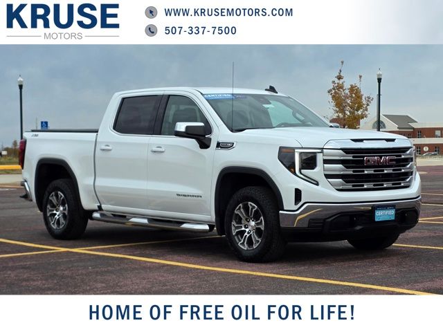 2024 GMC Sierra 1500 SLE's photo