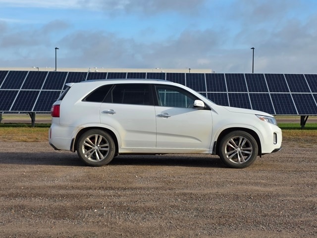 Used 2014 Kia Sorento Limited with VIN 5XYKW4A73EG455209 for sale in Marshall, Minnesota
