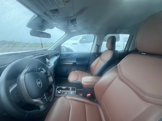 2024 Ford Maverick Lariat photo 2