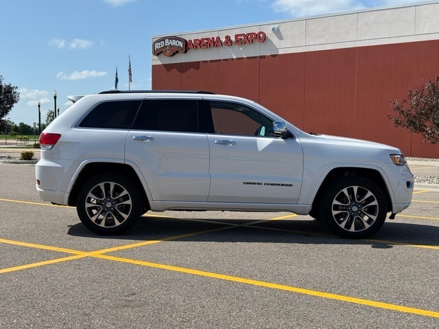 Used 2018 Jeep Grand Cherokee Overland with VIN 1C4RJFCG6JC484949 for sale in Marshall, Minnesota
