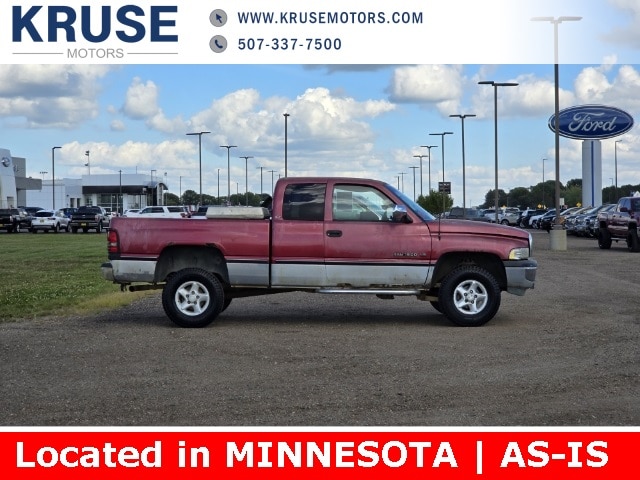 Used 1997 Dodge Ram Pickup ST with VIN 1B7HF13Z9VJ610837 for sale in Marshall, MN