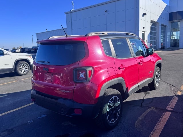 Used 2015 Jeep Renegade Trailhawk with VIN ZACCJBCT4FPB92246 for sale in Marshall, Minnesota