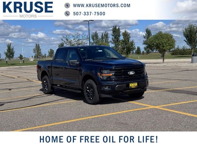 2025 Ford F-150 XLT's photo