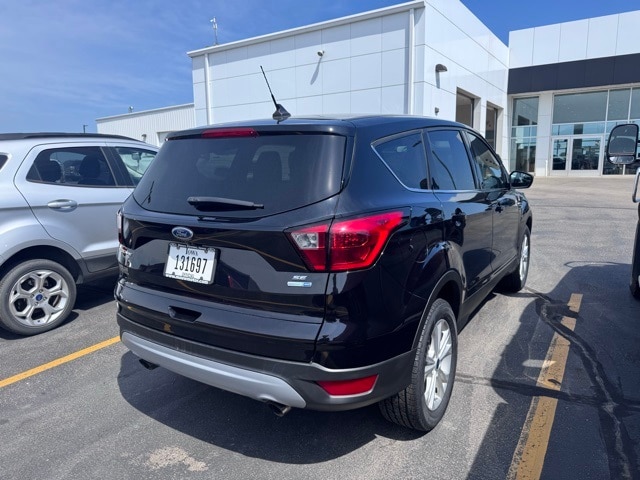 Used 2019 Ford Escape SE with VIN 1FMCU9GD8KUA47265 for sale in Marshall, Minnesota
