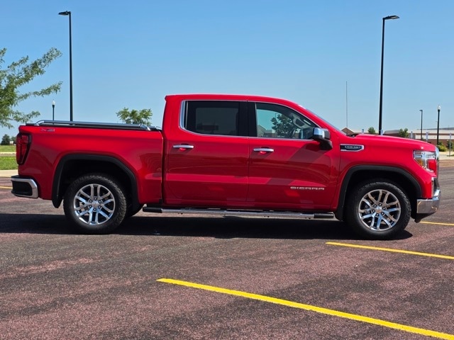 Certified 2022 GMC Sierra 1500 Limited SLT with VIN 3GTU9DEDXNG142255 for sale in Marshall, Minnesota