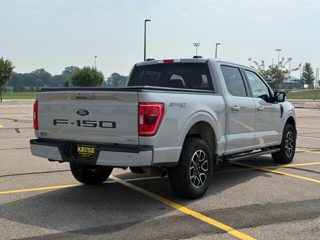 2023 Ford F-150 XLT photo 3