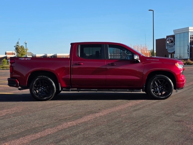 Used 2023 Chevrolet Silverado 1500 RST with VIN 1GCUDEE87PZ305647 for sale in Marshall, Minnesota