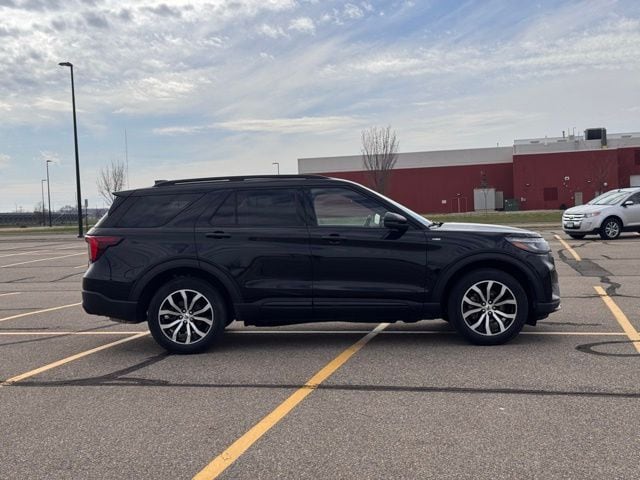 Used 2025 Ford Explorer ST-LINE with VIN 1FMUK8KH6SGB40153 for sale in Marshall, Minnesota