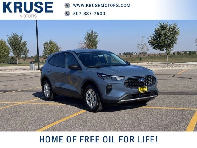 2026 Ford Escape Active's photo