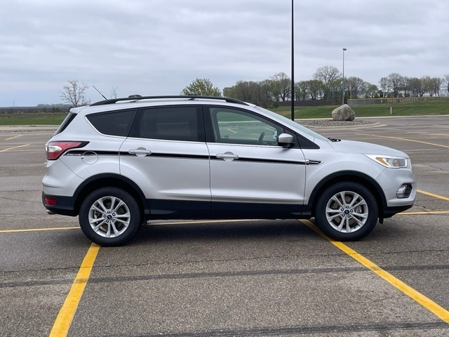 Used 2017 Ford Escape SE with VIN 1FMCU9GD9HUD97741 for sale in Marshall, Minnesota