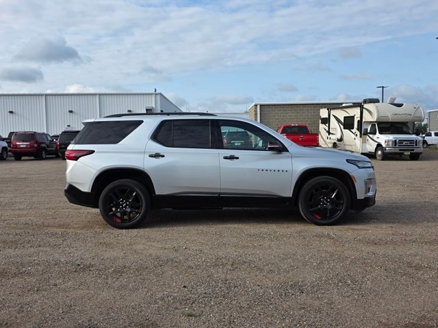 Used 2022 Chevrolet Traverse Premier with VIN 1GNEVKKW2NJ131203 for sale in Marshall, Minnesota