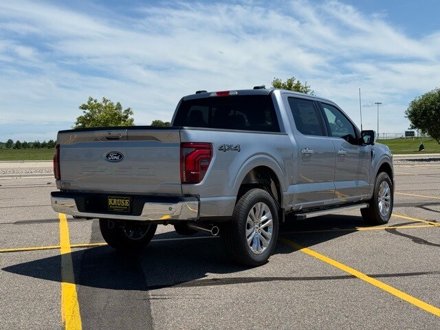 2025 Ford F-150 Lariat photo 3