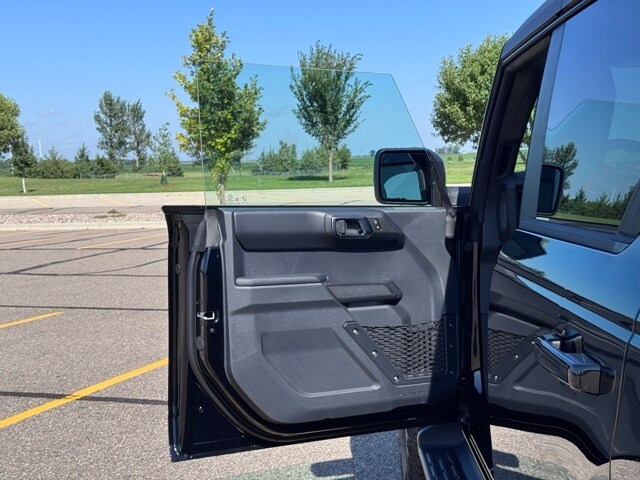2025 Ford Bronco Outer Banks photo 4