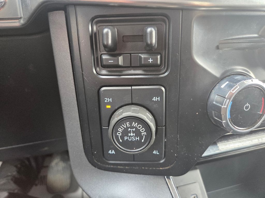 2023 Ford F-150 Lariat - Photo 34