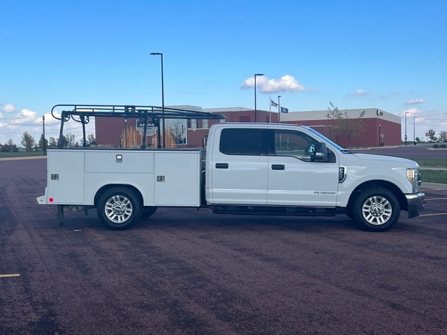 Used 2019 Ford F-350 Super Duty Chassis Cab XL with VIN 1FD8W3ET7KEC40119 for sale in Marshall, Minnesota