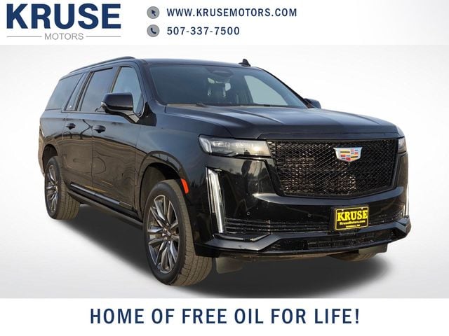 2023 Cadillac Escalade ESV 4WD Sport's photo
