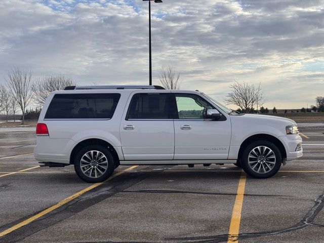 Used 2015 Lincoln Navigator Base with VIN 5LMJJ3JT2FEJ08054 for sale in Marshall, Minnesota