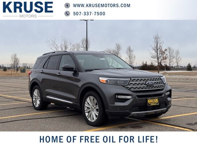 2020 Ford Explorer Limited's photo