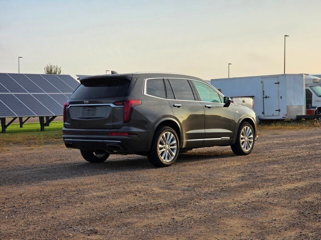 2020 Cadillac XT6 Premium Luxury photo 3