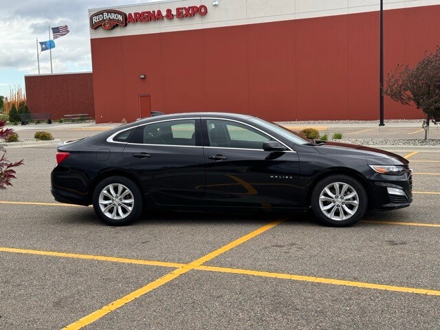 Used 2023 Chevrolet Malibu 1LT with VIN 1G1ZD5ST3PF192269 for sale in Marshall, MN
