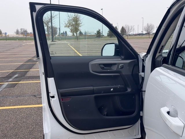 2025 Ford Bronco Sport Outer Banks photo 4