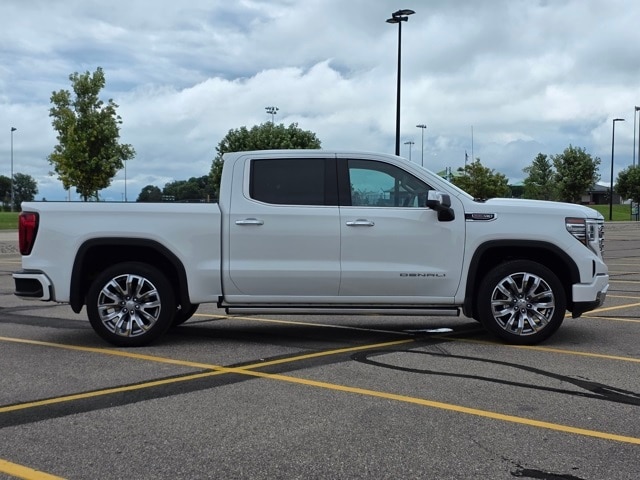 Used 2023 GMC Sierra 1500 Denali Denali with VIN 3GTUUGEL0PG337033 for sale in Marshall, Minnesota
