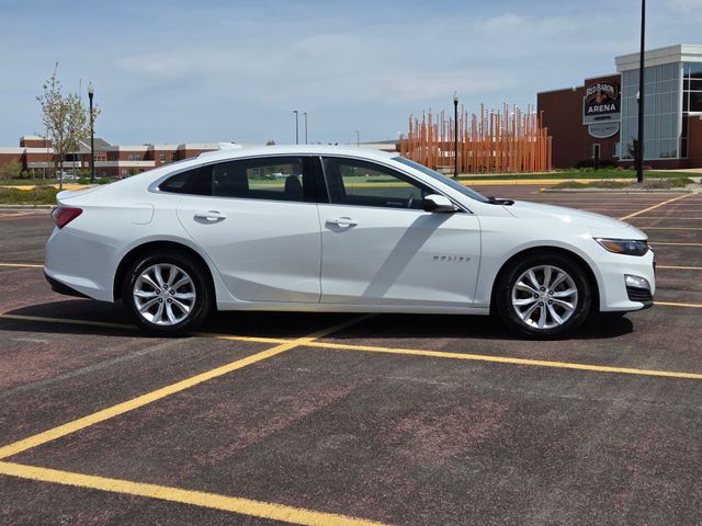Used 2019 Chevrolet Malibu 1LT with VIN 1G1ZD5ST8KF116071 for sale in Marshall, Minnesota