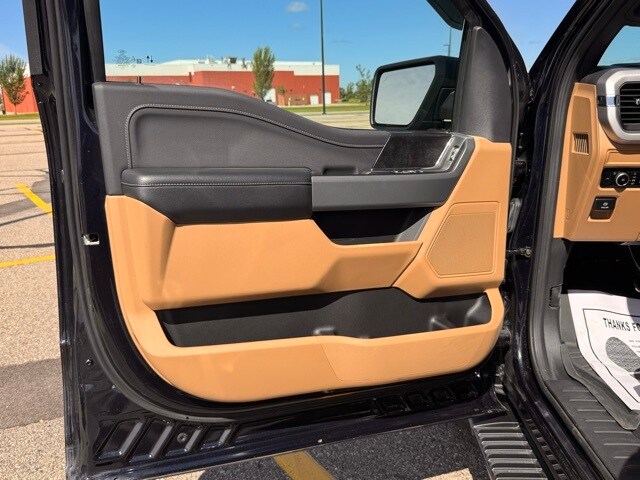 2023 Ford F-150 XLT photo 4