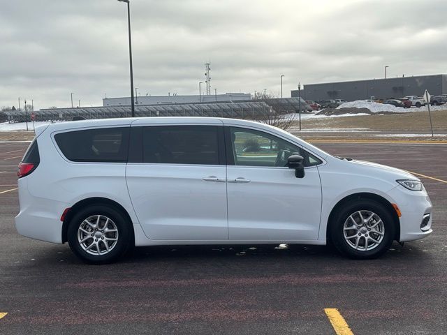 Used 2024 Chrysler Pacifica Touring L with VIN 2C4RC1BG4RR106372 for sale in Marshall, Minnesota