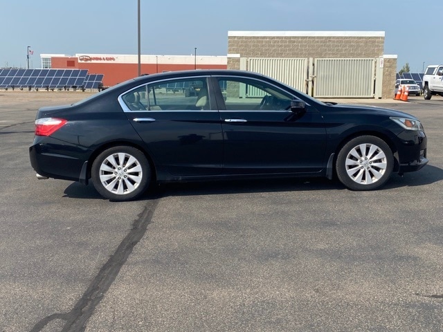 Used 2015 Honda Accord EX-L with VIN 1HGCR2F83FA094682 for sale in Marshall, MN