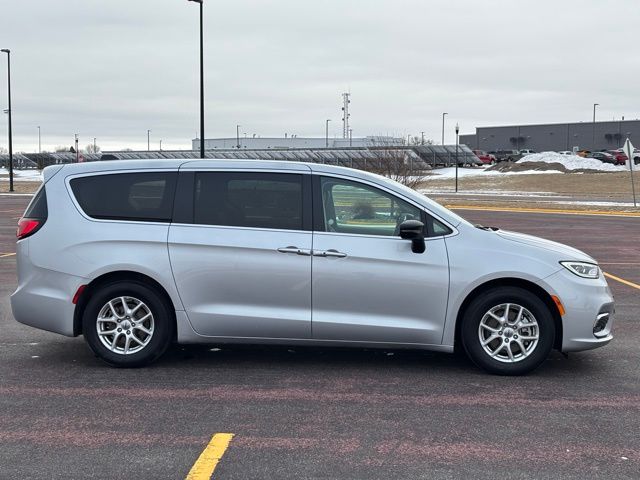 Used 2024 Chrysler Pacifica Touring L with VIN 2C4RC1BG0RR142544 for sale in Marshall, Minnesota