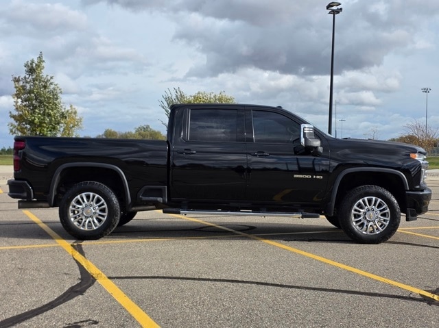 Used 2023 Chevrolet Silverado 3500HD High Country with VIN 1GC4YVEY0PF132141 for sale in Marshall, Minnesota