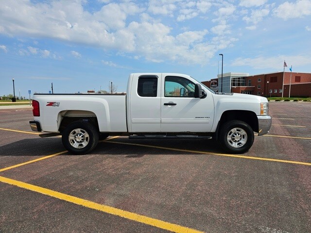Used 2010 Chevrolet Silverado 2500HD 1LT with VIN 1GC5KXBG1AZ227102 for sale in Marshall, Minnesota