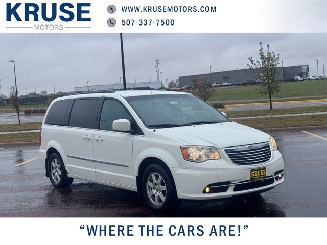 2012 Chrysler Town & Country Touring