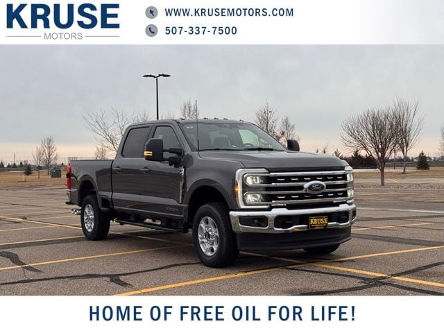 2026 Ford F-250 Super Duty XLT's photo